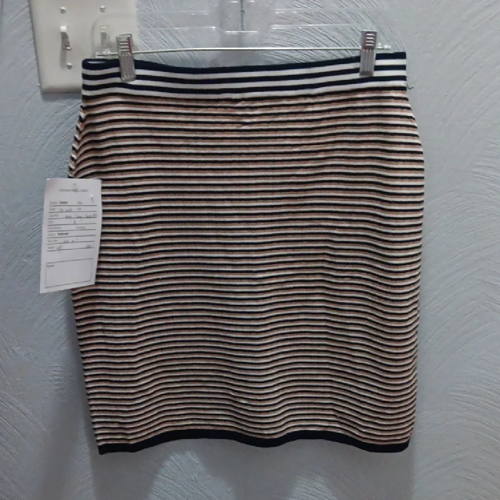 Adrianna Papell Navy and Cream Striped Pencil Skirt - Picture 5 of 5